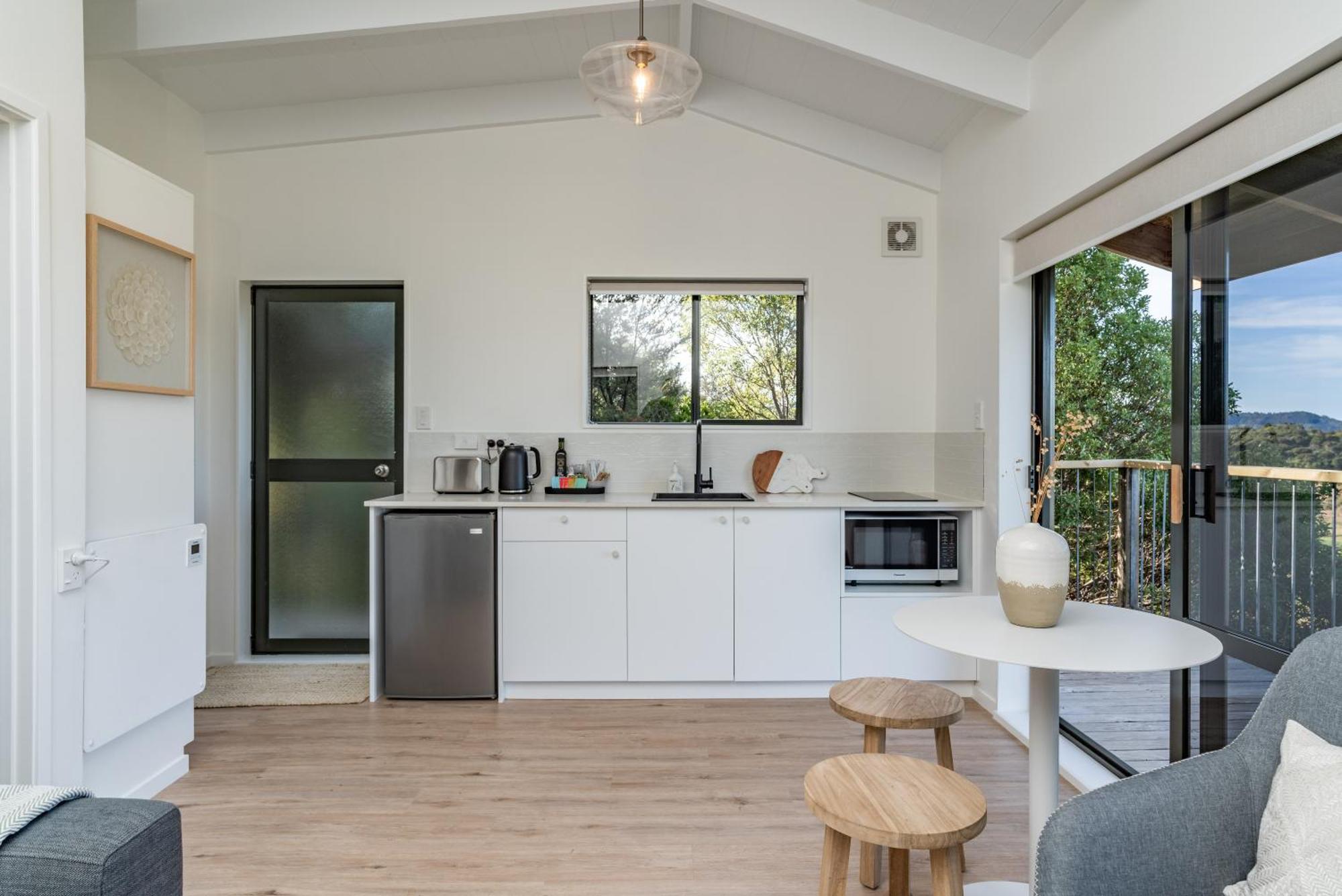 Tui & Nikau Cabins Mangawhai Pokój zdjęcie